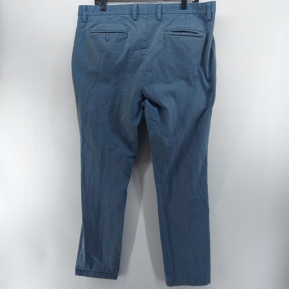 old navy ultimate slim blue pants size 38 with defect - Picture 7 of 10